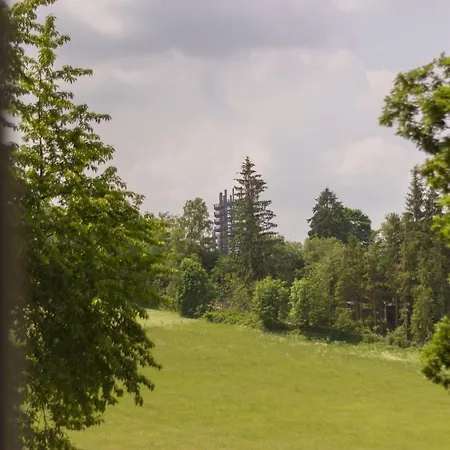 Favstay: Industrial Chic With Panoramic Views And Modern Amenities Waldbrol