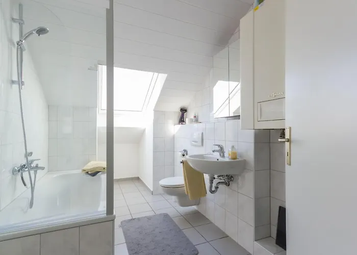 Favstay Industrialstyle 2-zimmer 60qm Mit Balkon, Panarbora Fernblick, 55